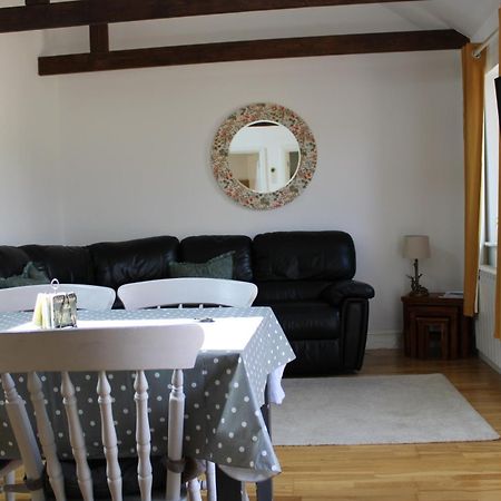 Willow Cottage In Idyllic Location Harrietsham エクステリア 写真