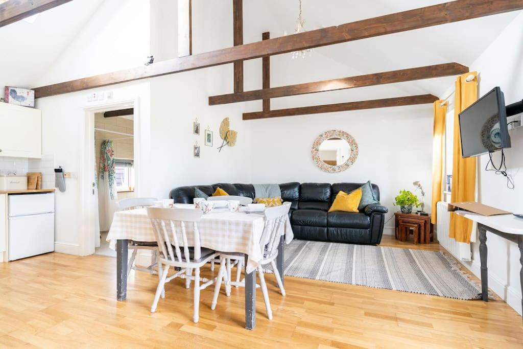 Willow Cottage In Idyllic Location Harrietsham エクステリア 写真