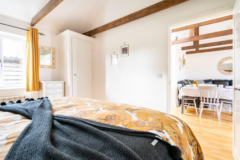 Willow Cottage In Idyllic Location Harrietsham エクステリア 写真